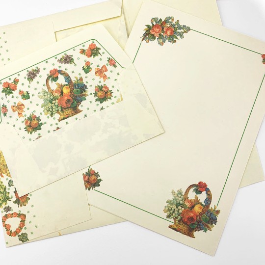 Italian Stationery Letter Writing Set in Portfolio ~ 10 sheets + 10 envelopes ~ Vintage Ephemera